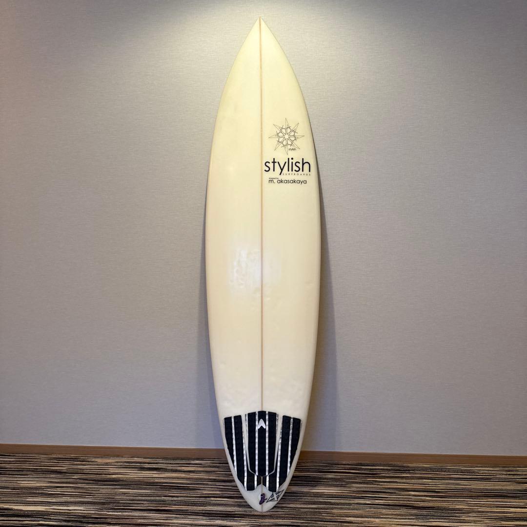 stylishサーフボード(セミガン、美品、)