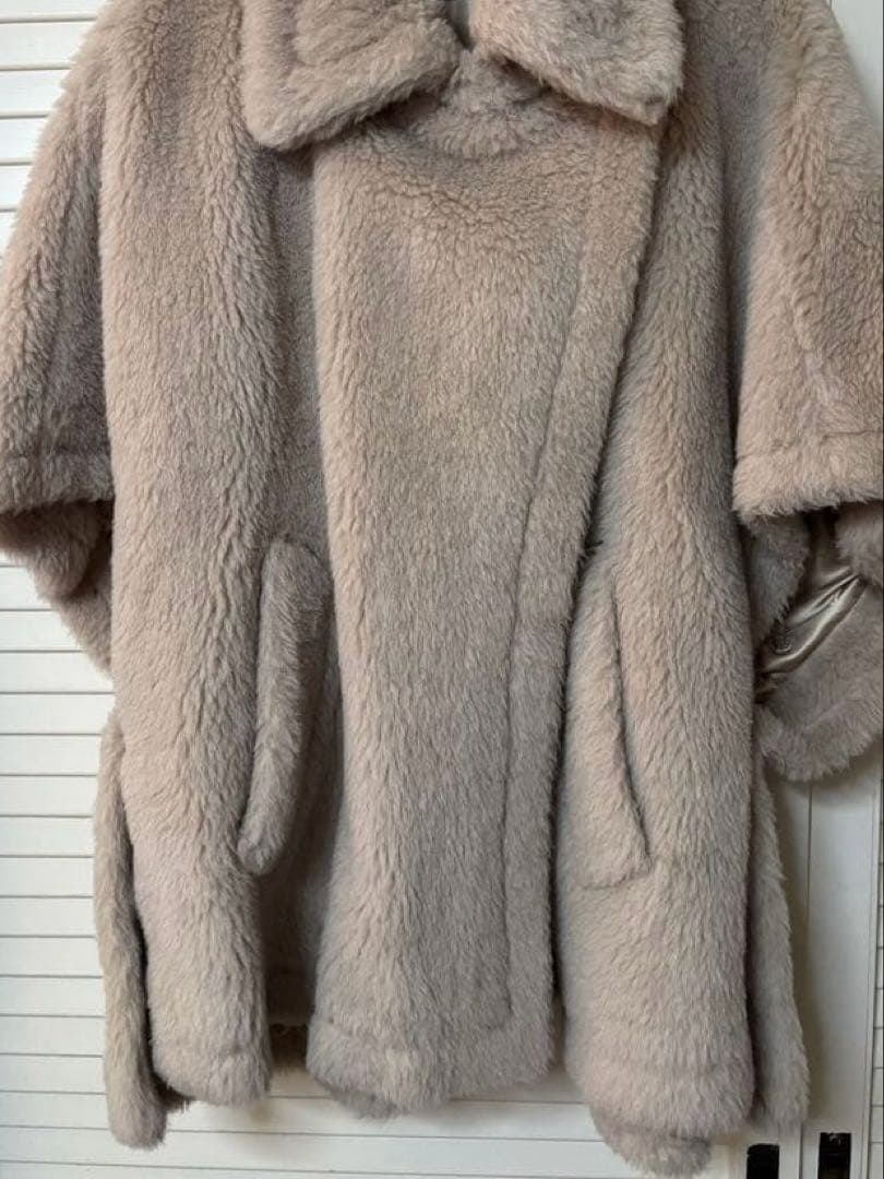 今夜限定価格 ベージュ サンド ポンチョスタイル アウター