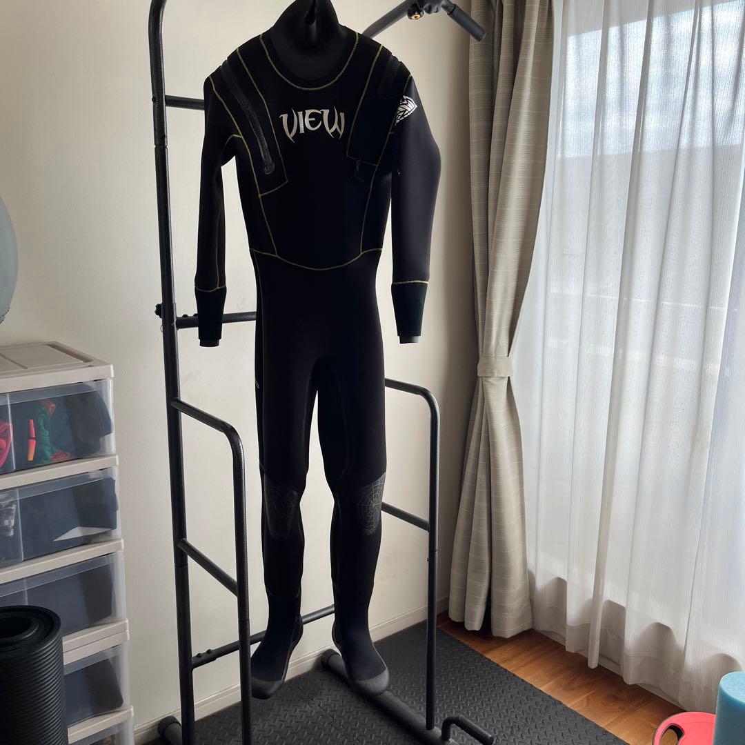 View ウェットスーツ ドライスーツ 黒